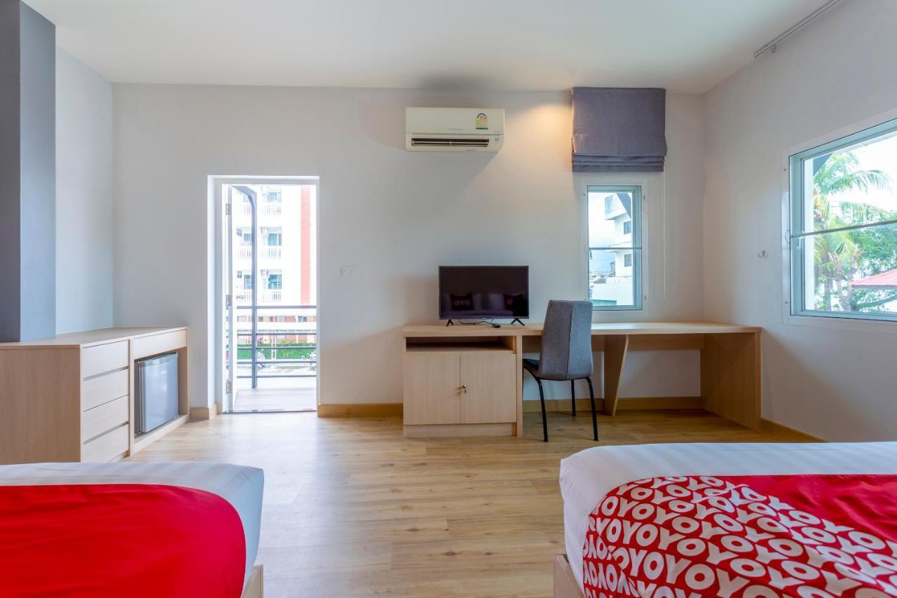 Hotel Oyo 1053 Bloom Chiang Mai