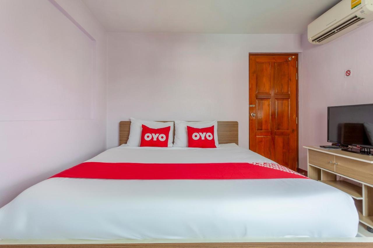 Oyo 1053 Bloom Hotel Chiang Mai