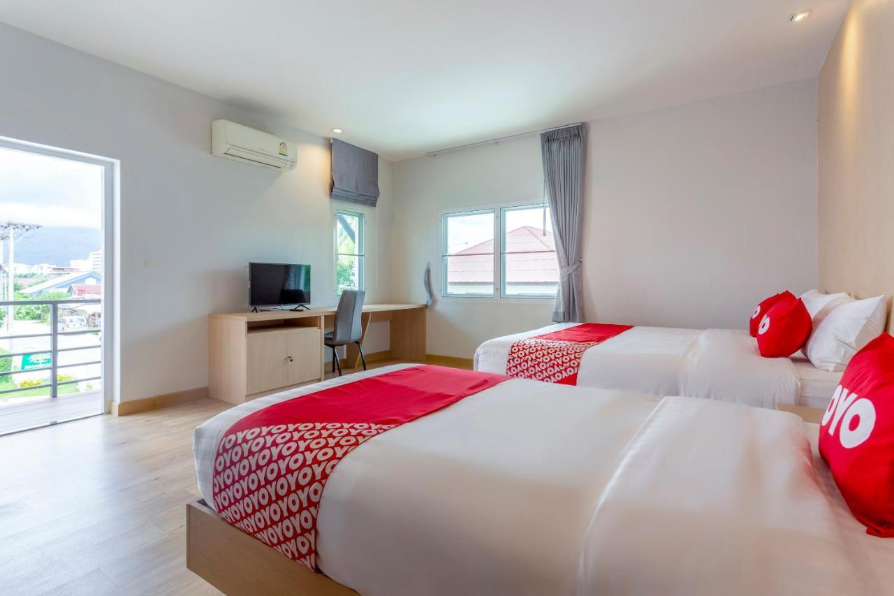 Oyo 1053 Bloom Hotel 3*