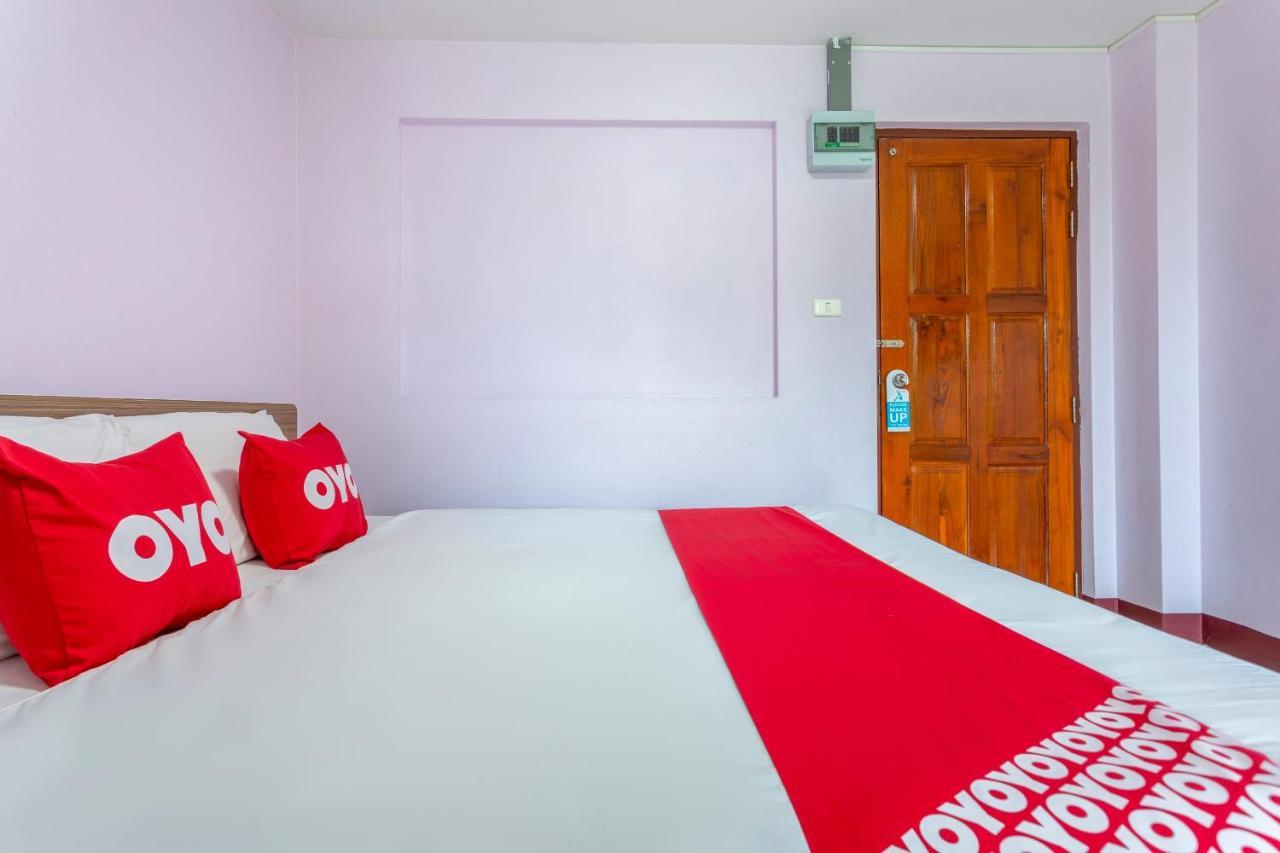 Hotel Oyo 1053 Bloom 3*