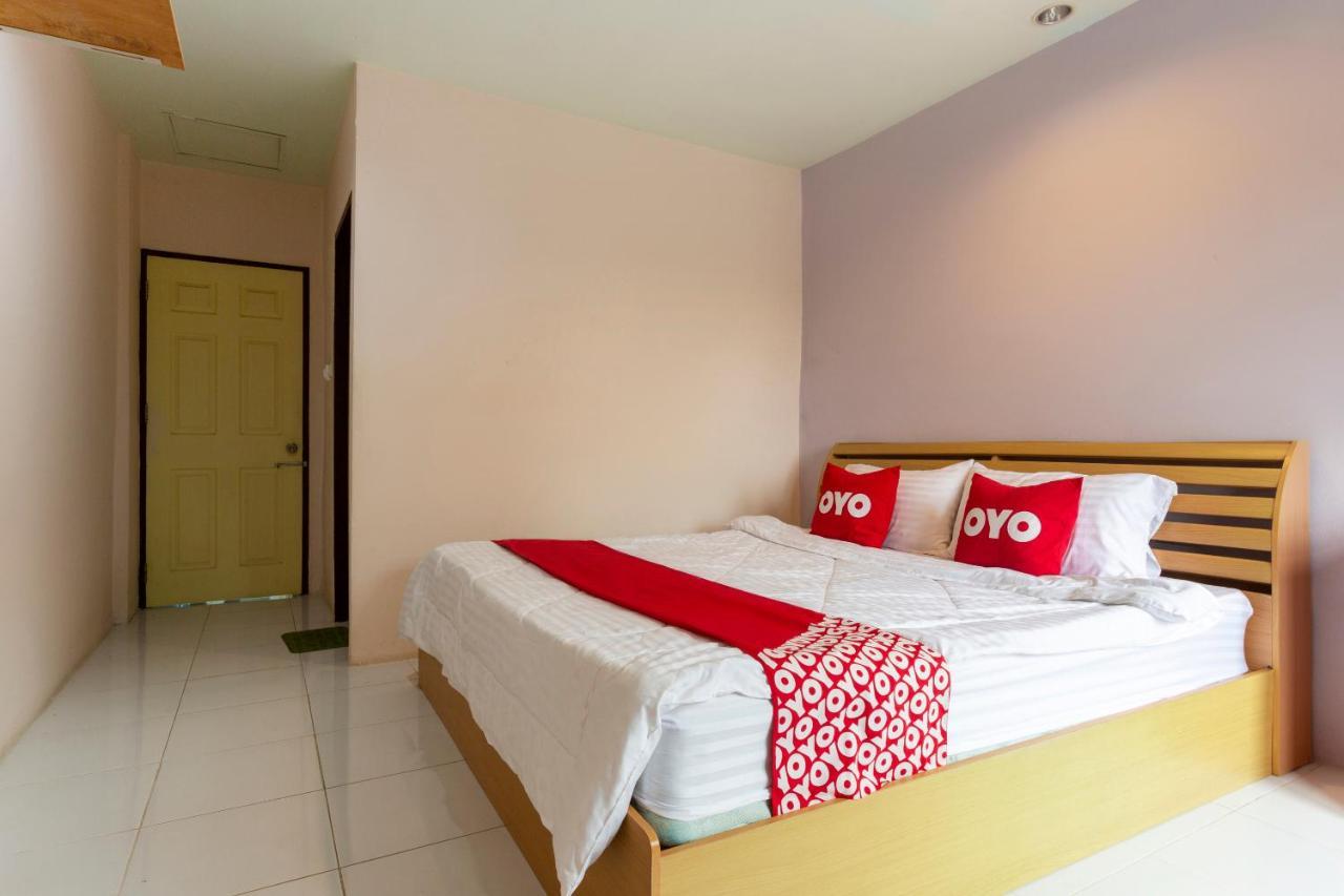 Oyo 75356 Thipsiri Hotel 3*