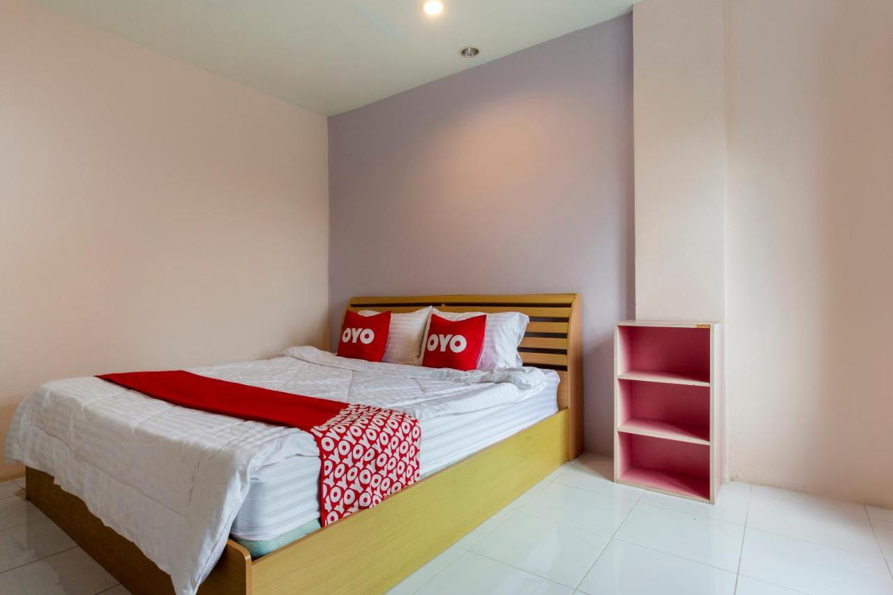 Oyo 75356 Thipsiri Hotel
