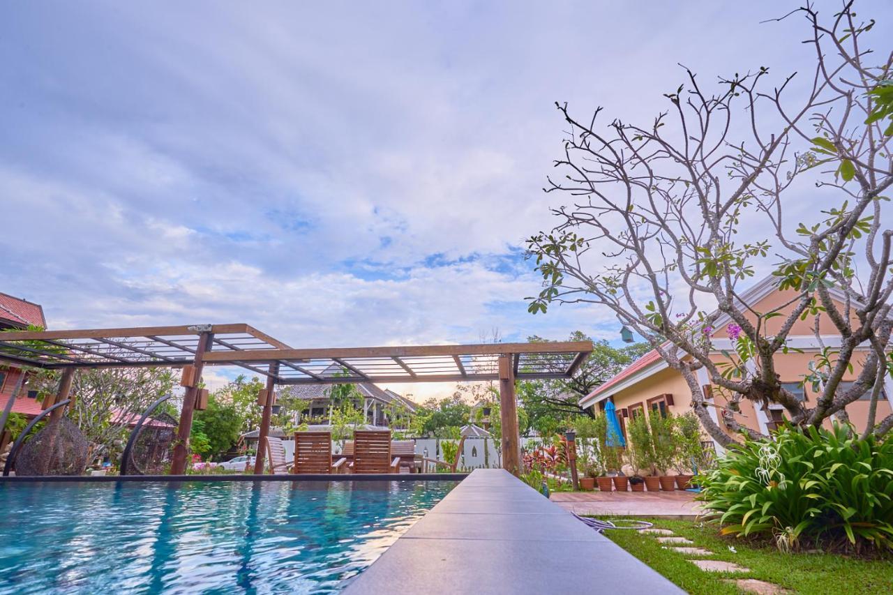 Mina Garden Resort