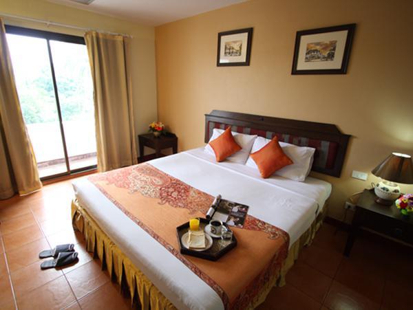 Hotel Night Bazaar Place Chiang Mai