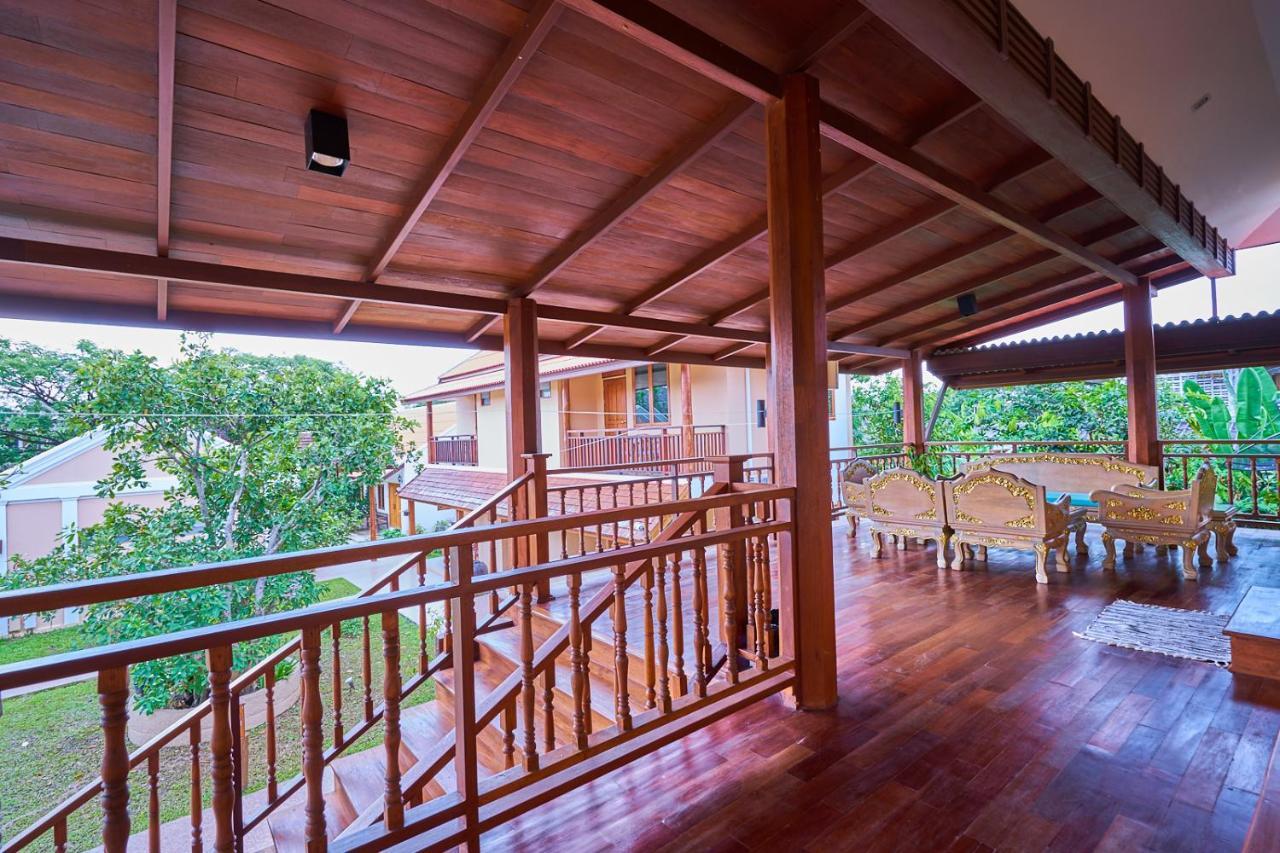 Resort Mina Garden 3*