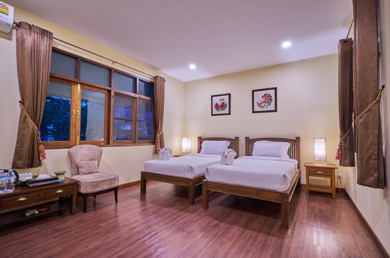 Mina Garden 3*