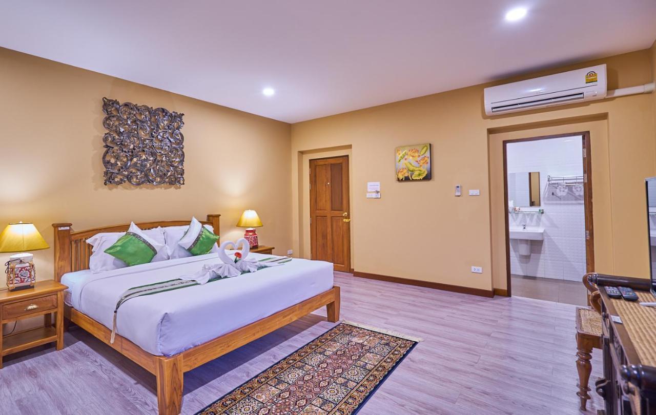 Mina Garden 3*