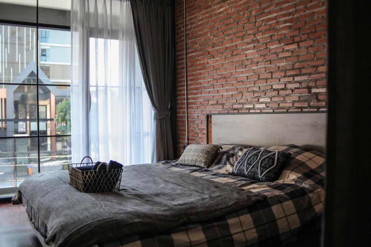 Signature Coffee & Bed * Chiang Mai