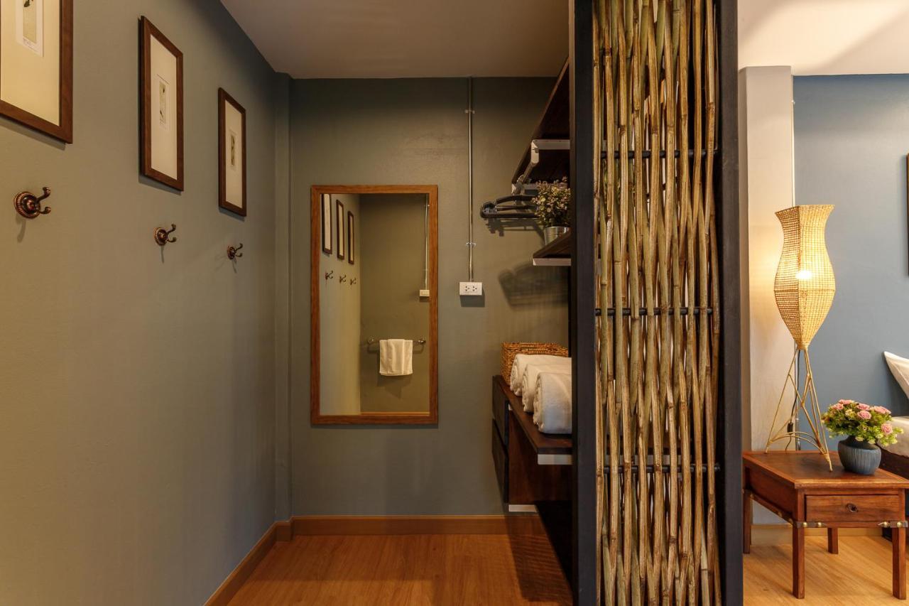 One Art And Gallery * Chiang Mai