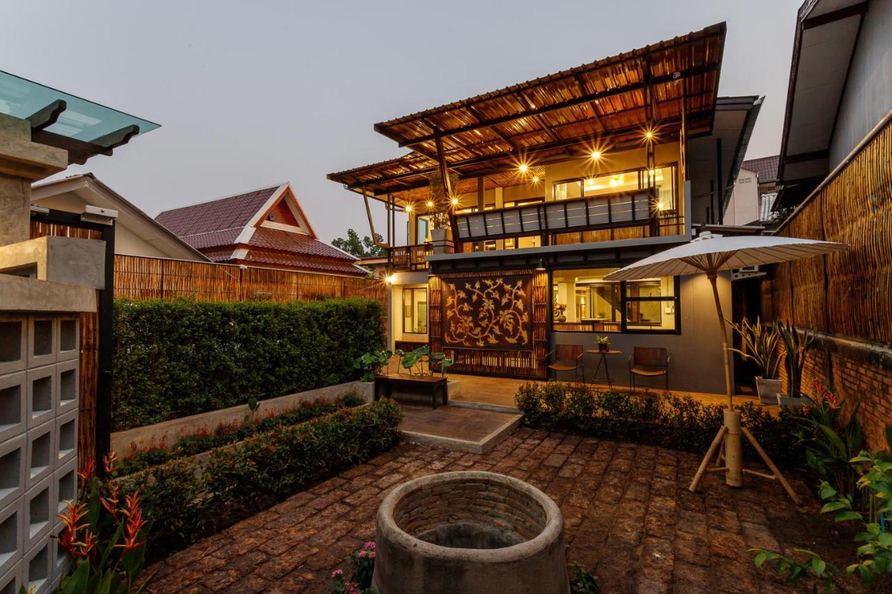 Hostel One Art And Gallery *