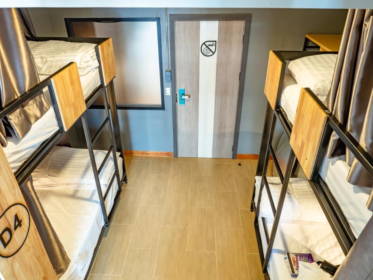 Ray Hostel *