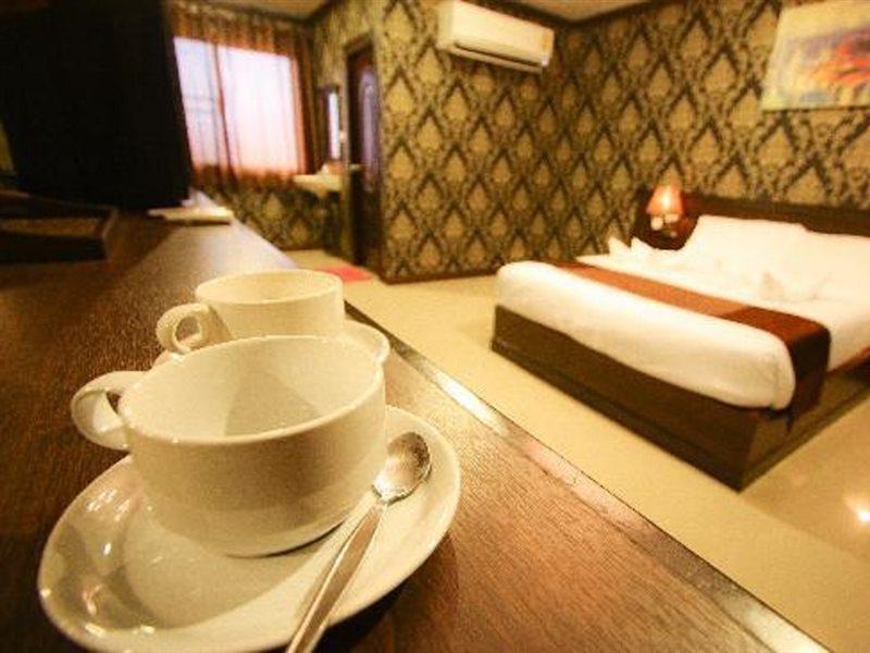 Hotel Romena Grand Chiang Mai