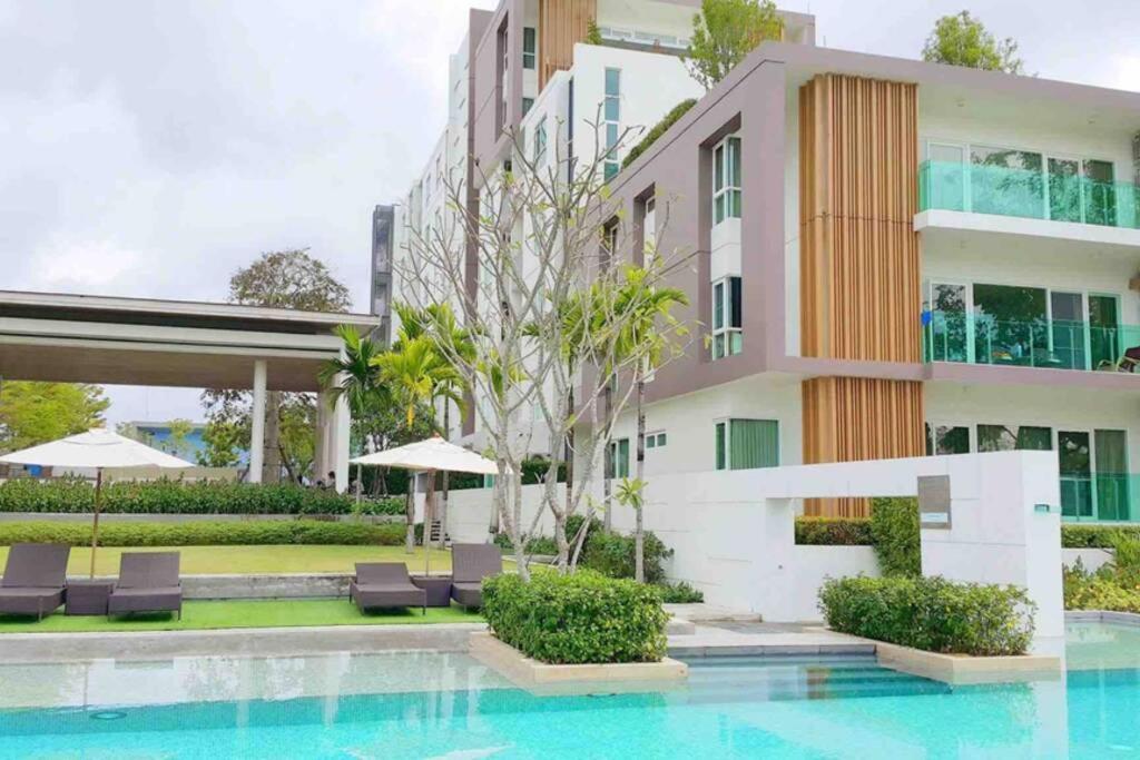 Cozy Modern With Stunning & Mountain View Apartment Chiang Mai