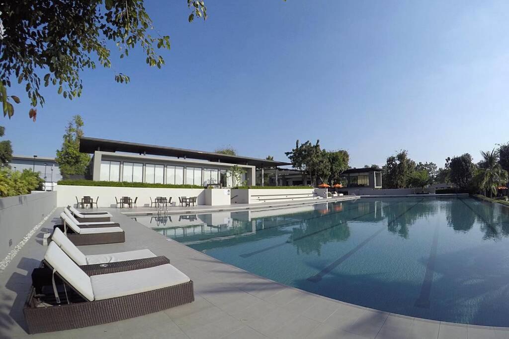 Cozy Modern With Stunning & Mountain View Chiang Mai