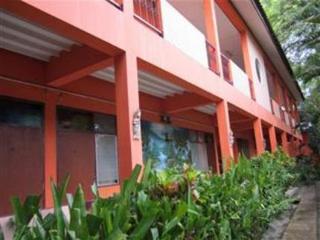 Inn Hollanda Montri Chiang Mai