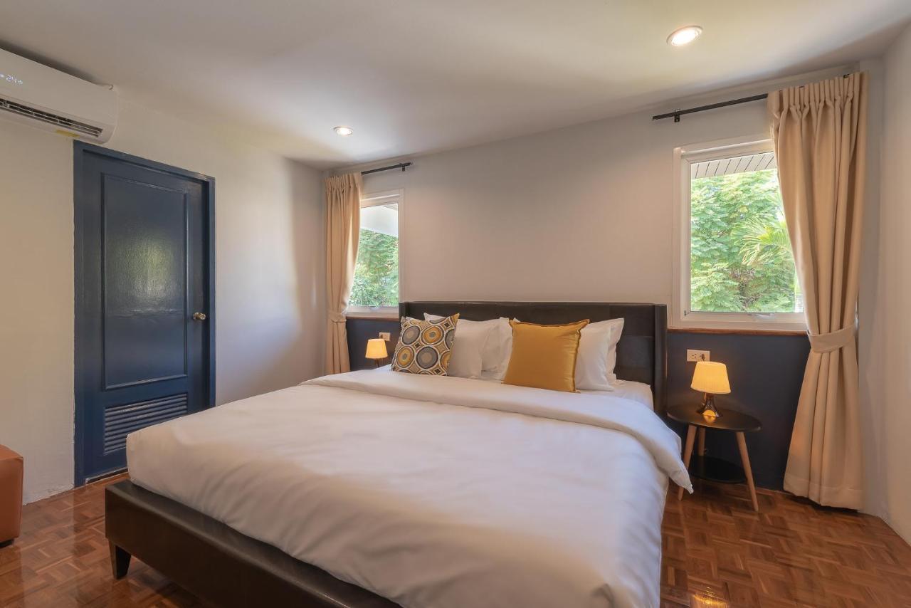 Hotel The Mellow Pillow @ Gate 3*
