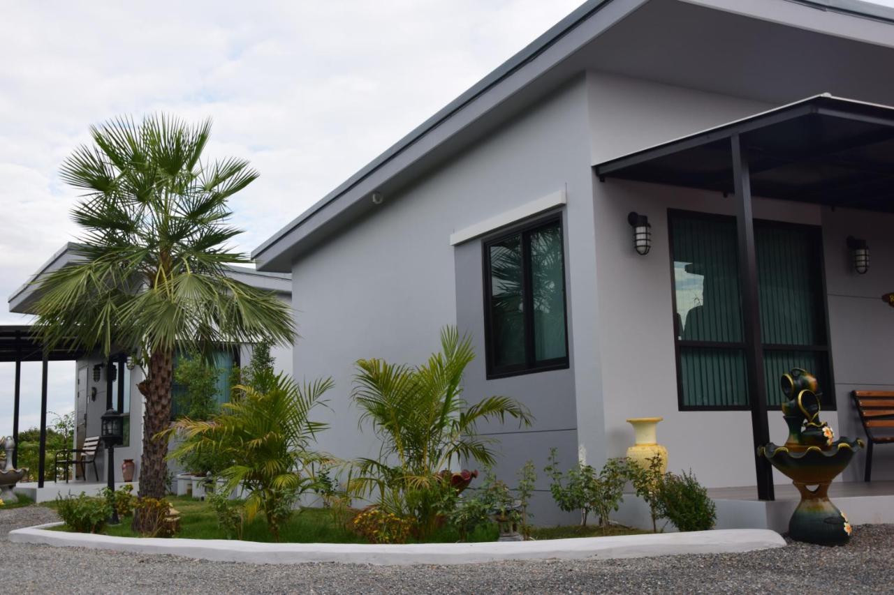 Sb Holiday park 4*