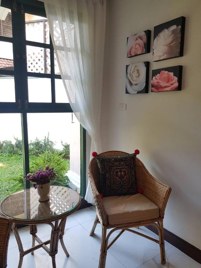 Rosy Hotel