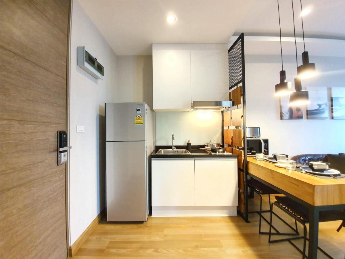 Nice Modern In Nimmanhemin With Roof Top Pool Chiang Mai