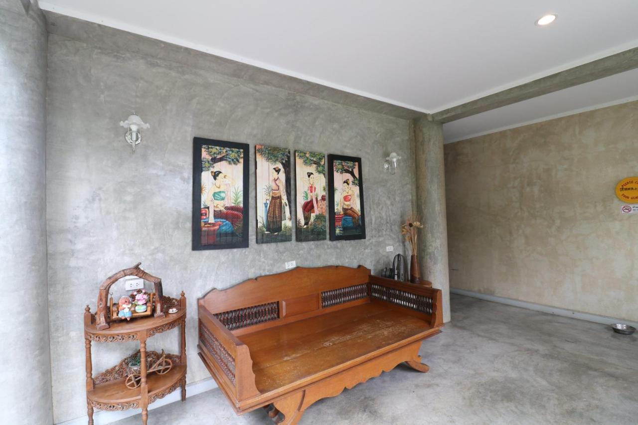 Gongkaew Huenkum Apartment *