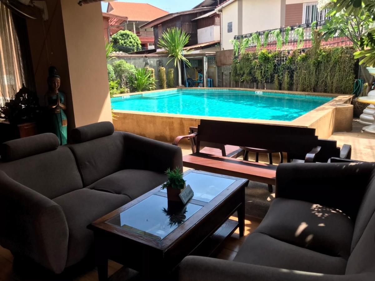 Teeraya Boutique