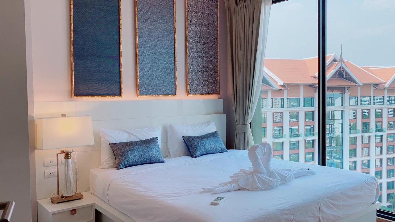 Luxury High Floor Loft Pool With 2 Bedrooms Chiang Mai