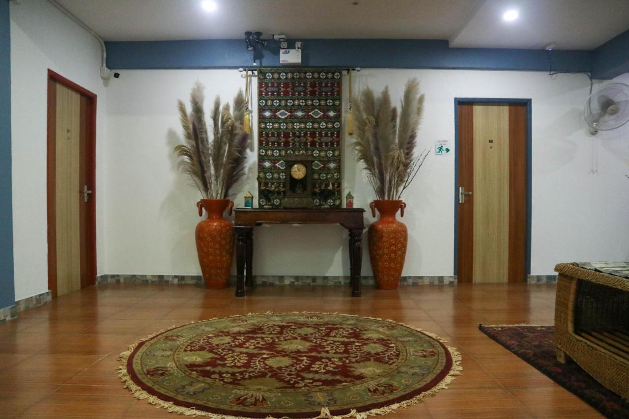 Krong House *