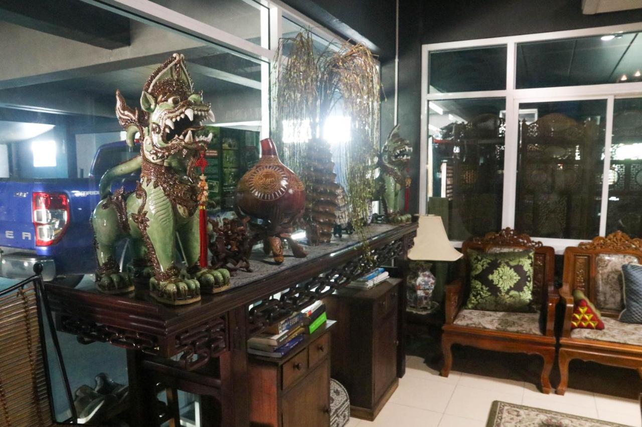 Guest house Krong House *