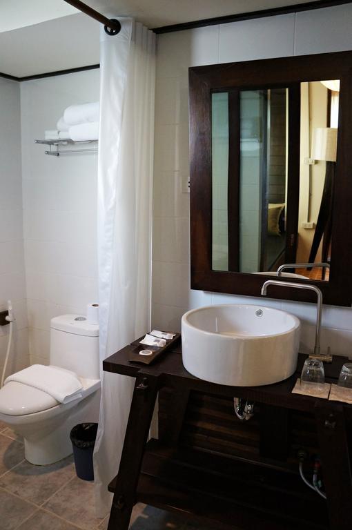 Kampaeng Ngam Hotel 3*