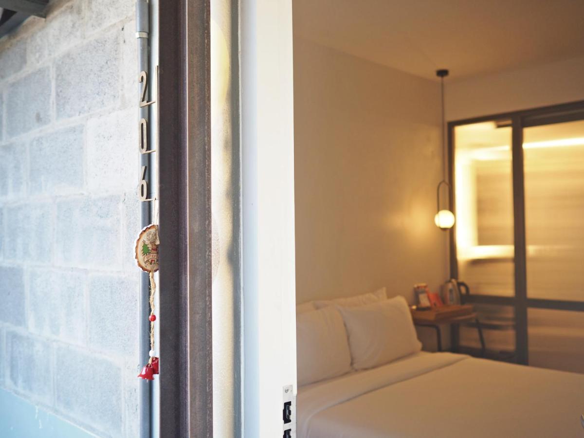 Wonderwall Hotel 3*