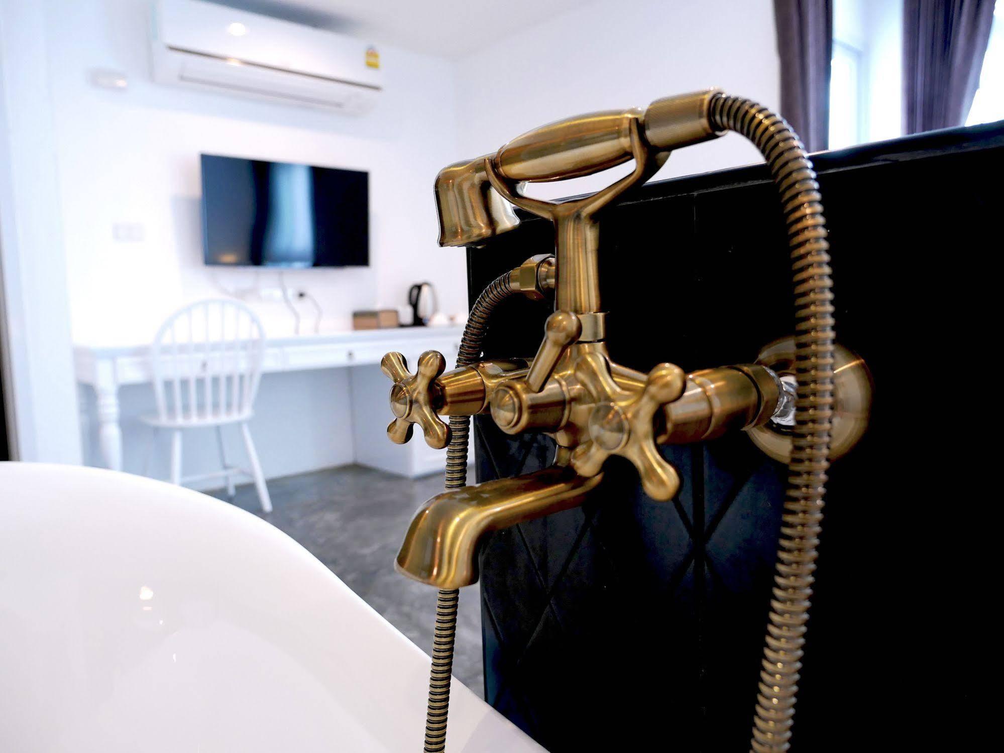 Hotel Nidhra Lanna Chiang Mai
