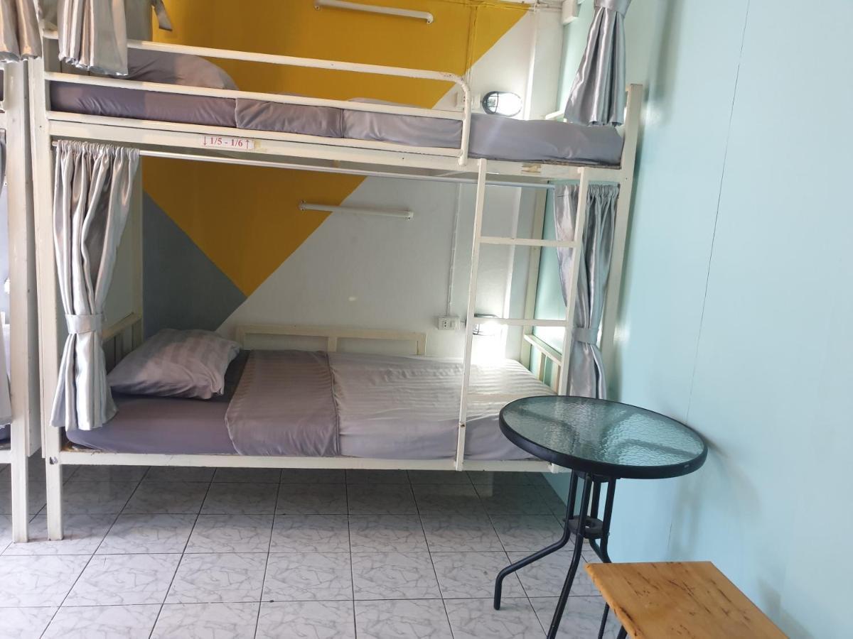 I-smile & U2 Hostel Chiang Mai