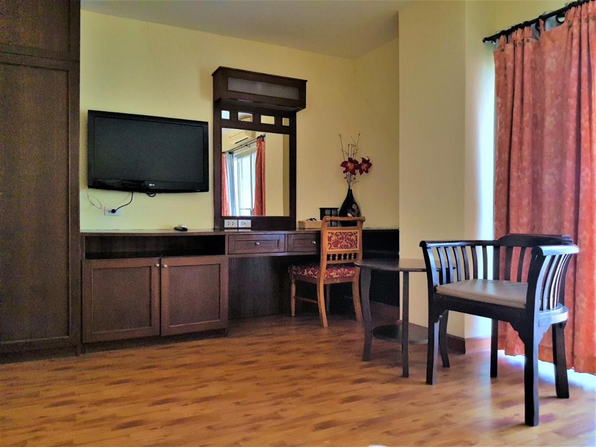 Pangviman Place Resotel Sha 3*