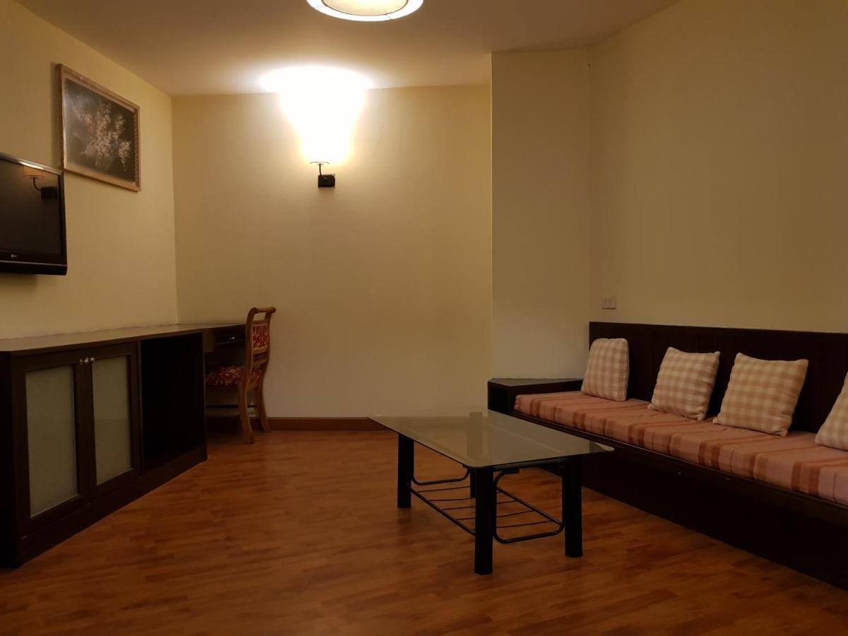 Pangviman Place Resotel Sha Hotel