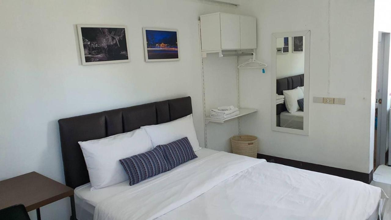 Baan Ploy 2 Apartment