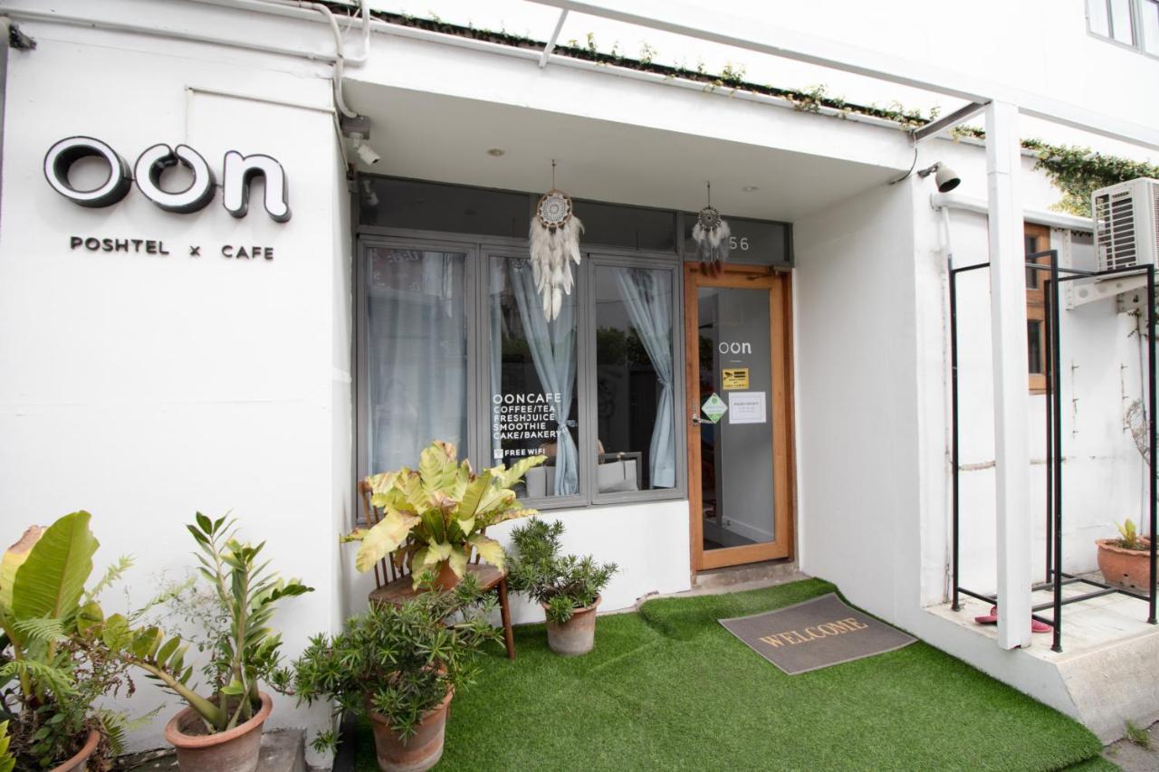Hostel Oon Poshtel X Cafe