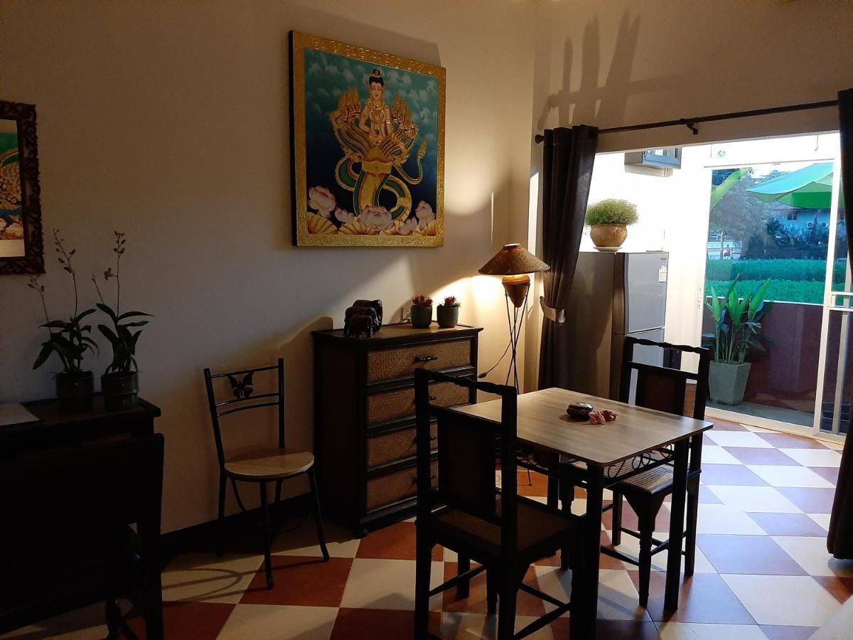 Inn Liam's Adults Only Chiang Mai