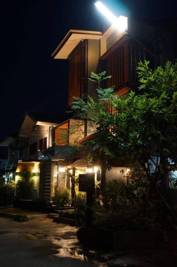 L'ner Hotel