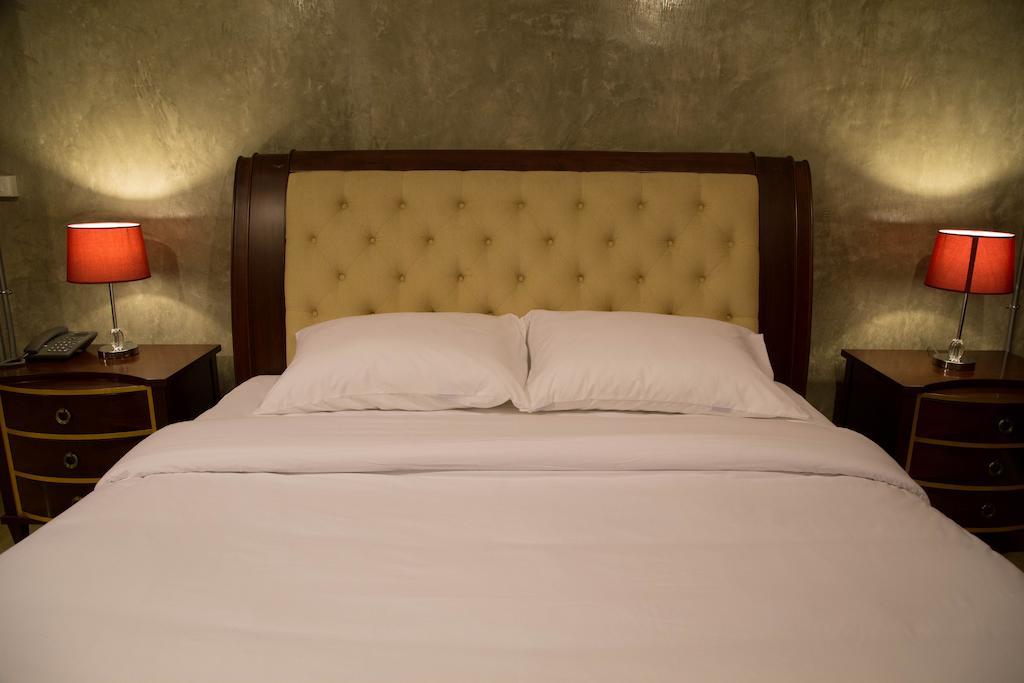 Prestige Hotel