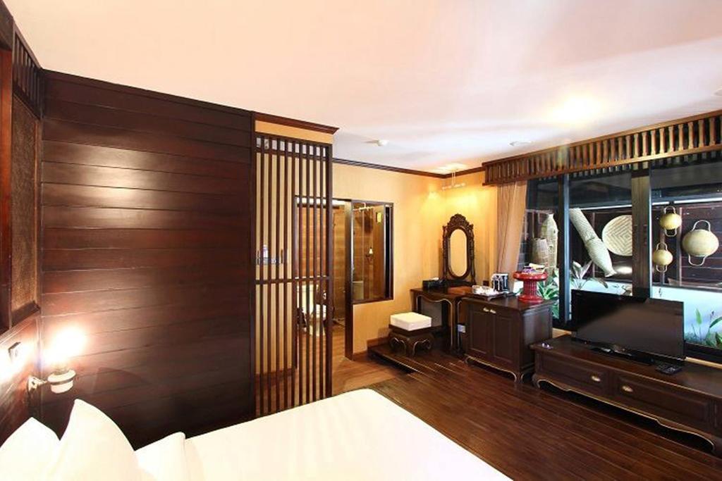 9w Boutique