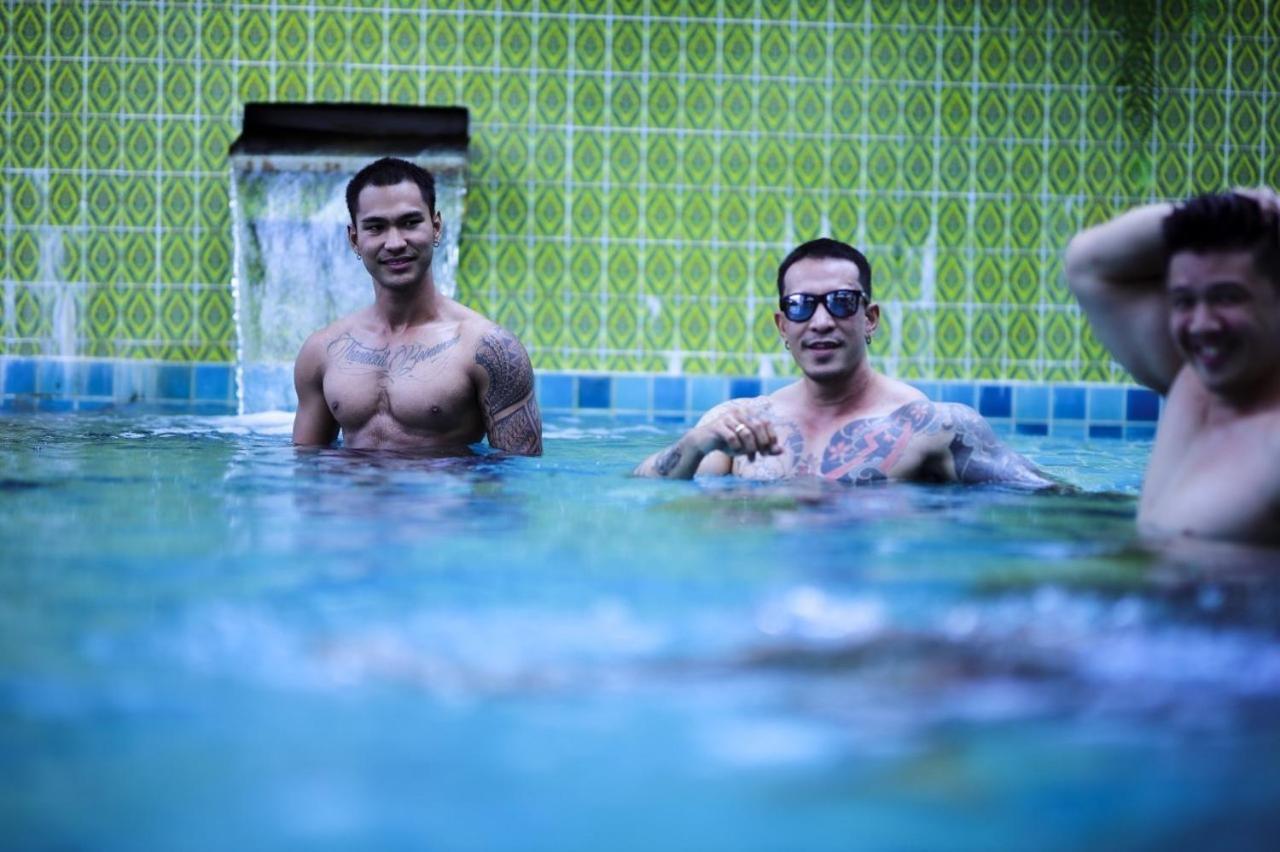River Art Hotel 3*