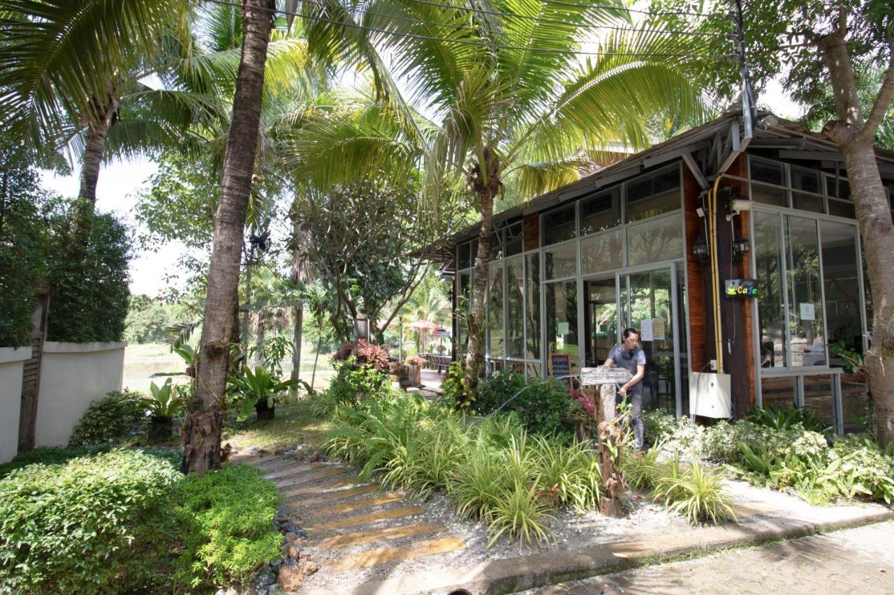 Royal Train Garden Hotel
