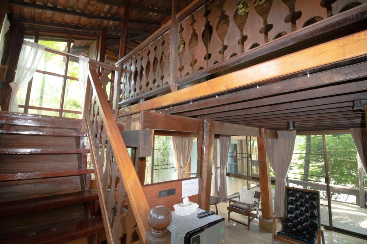 Royal Train Garden 4*
