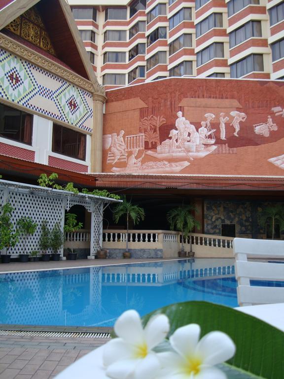 Hotel Phucome 4*