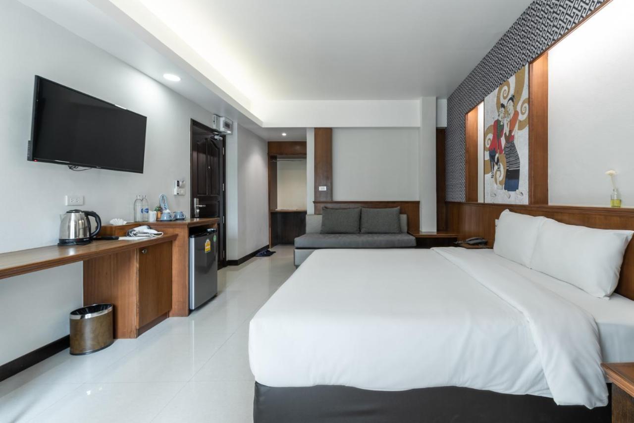 Cozytel Chiangmai Hotel