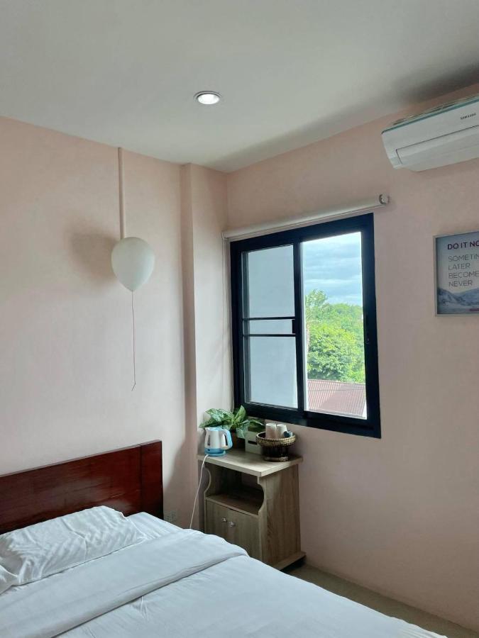 Bake Hostel *