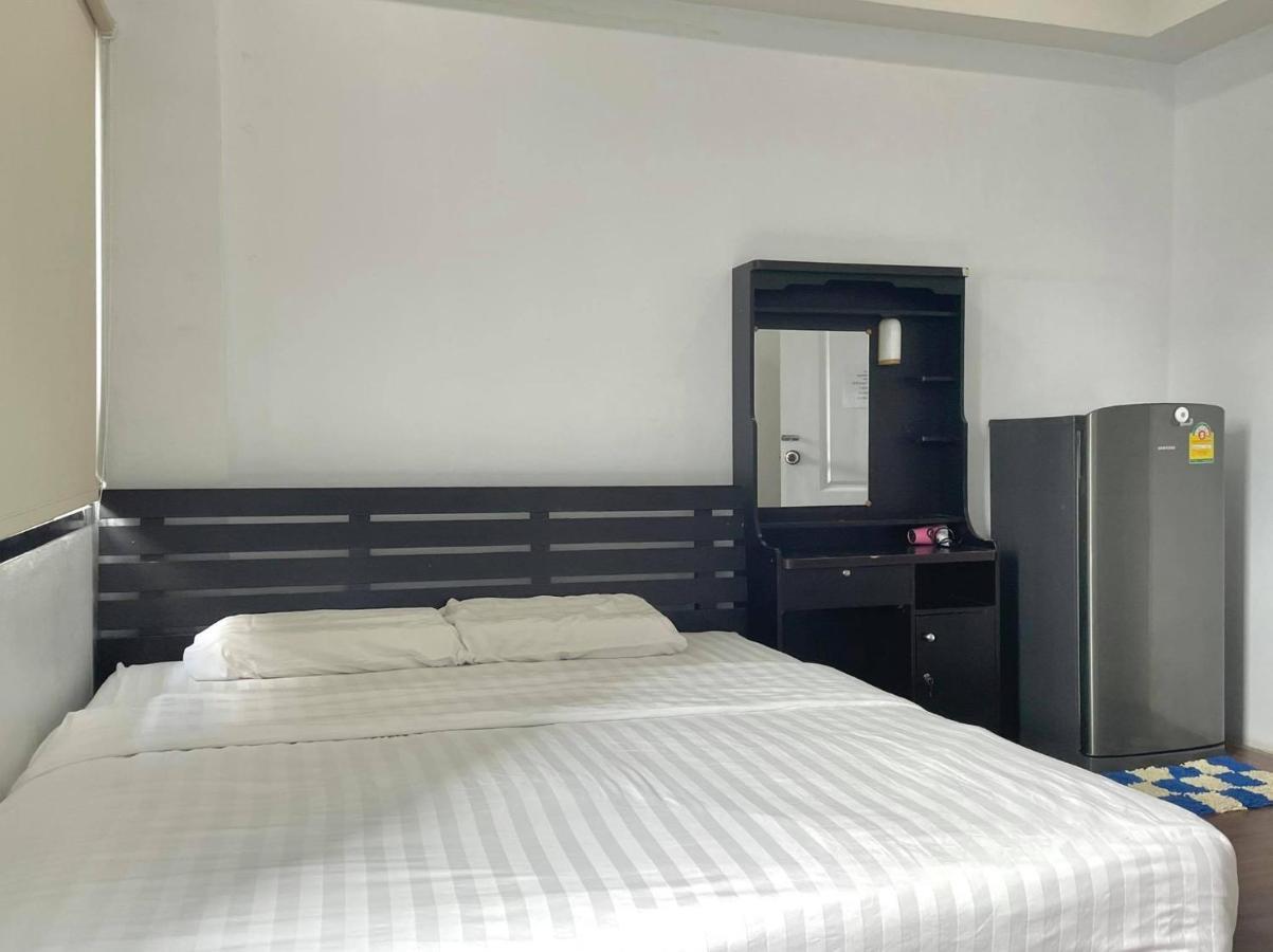Bake Hostel