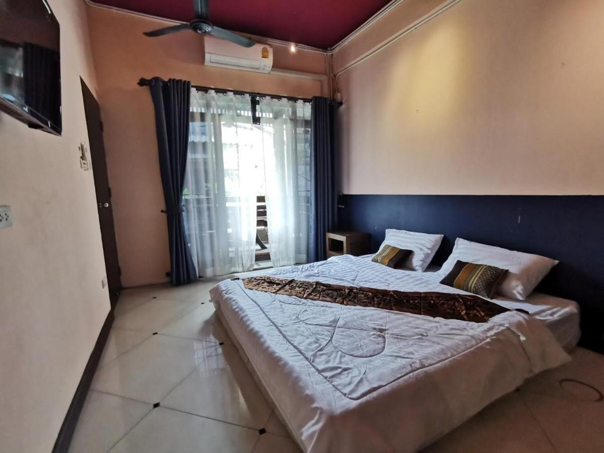 Madera House Guest house *