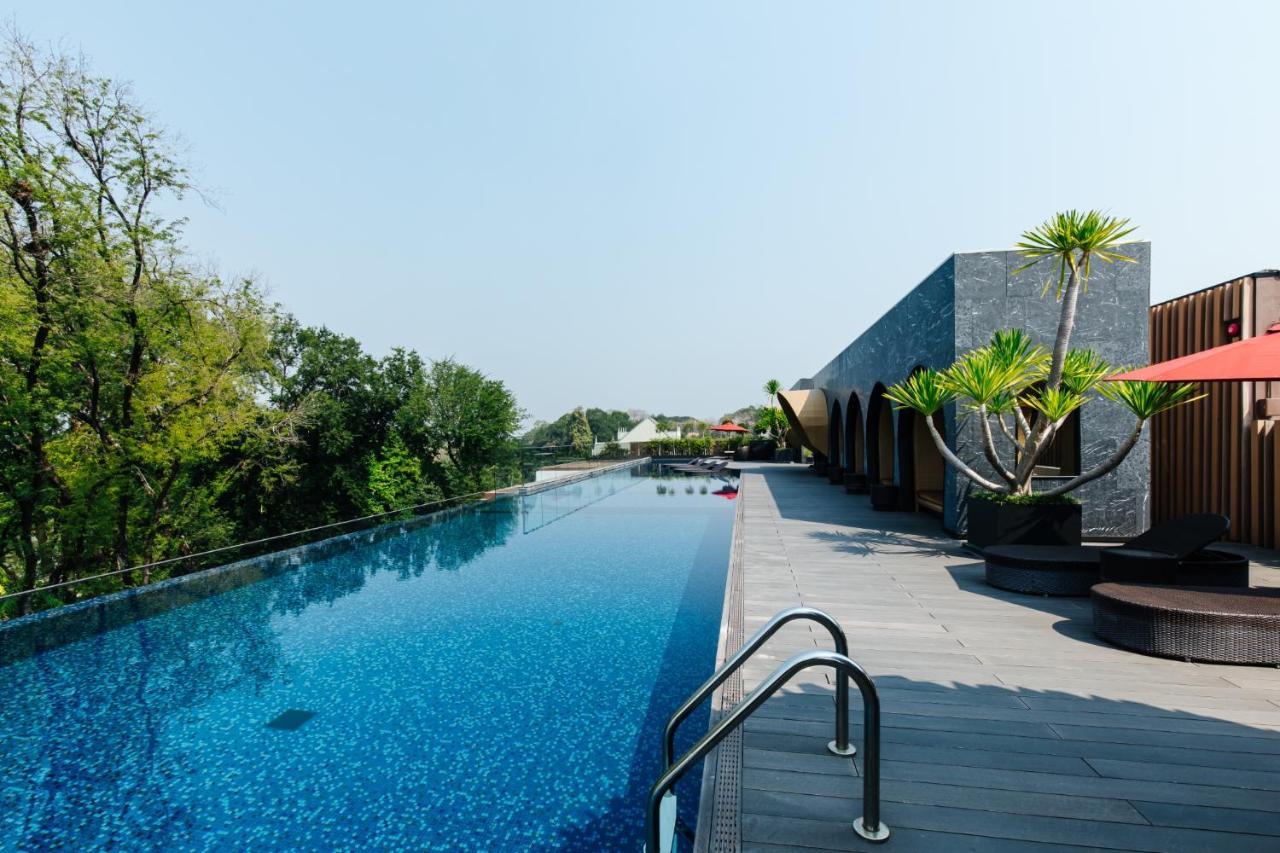 Cross Riverside - Formerly X2 Riverside Resort 5*