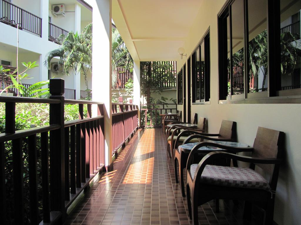 Bed & Breakfast Riverside House